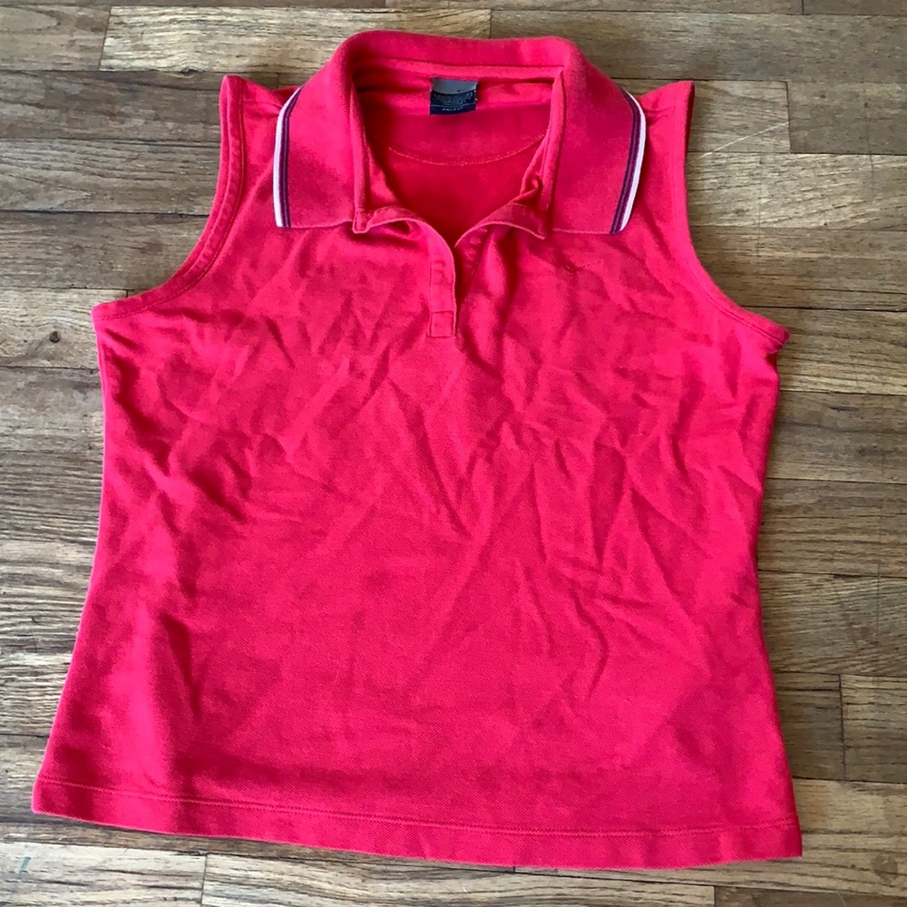 Vintage Nike mini swoosh tennis shirt